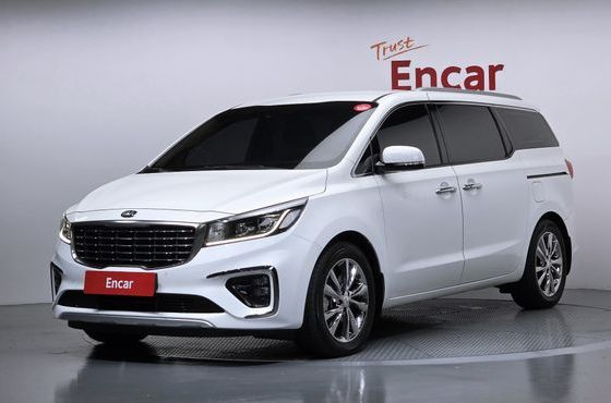 Kia Carnival 9-Seater Prstige — пробег 107 464 км — фото 1 из 5