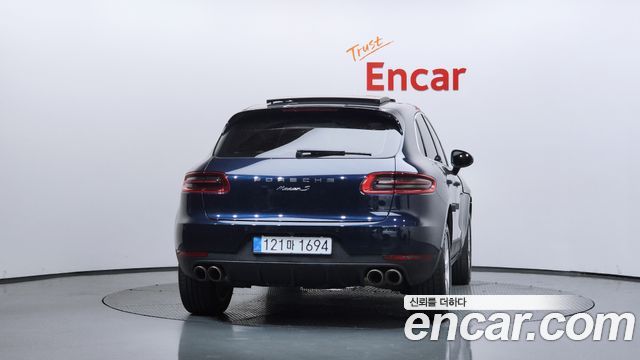 Porsche Macan 3.0 S Diesel 95B — пробег 141 167 км — фото 4 из 5