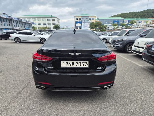 Genesis G80 3.3 GDI AWD Luxury — пробег 97 892 км — фото 4 из 5