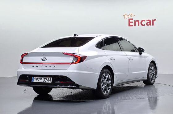 Hyundai Sonata 2.0 Premium Plus — пробег 34 780 км — фото 2 из 5