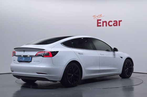 Tesla Model 3 Long Range AWD — пробег 103 443 км — фото 2 из 5