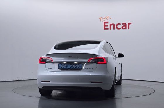 Tesla Model 3 Long Range AWD — пробег 103 443 км — фото 4 из 5