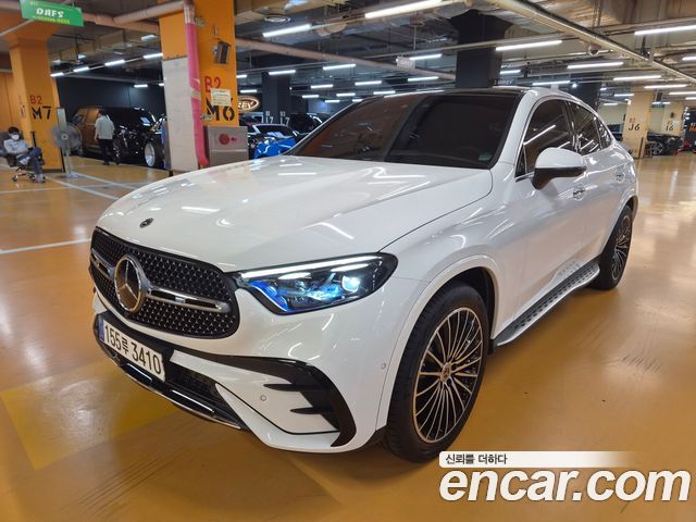 Mercedes-Benz GLC-Class GLC300 4MATIC Coupe — пробег 10 000 км — фото 2 из 5