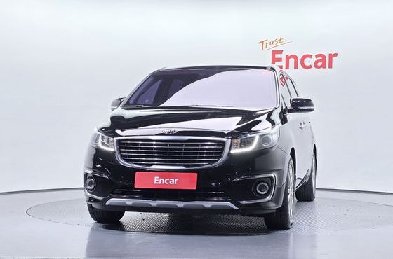 Kia Carnival 9-seater Prestige — пробег 143 992 км — фото 3 из 5