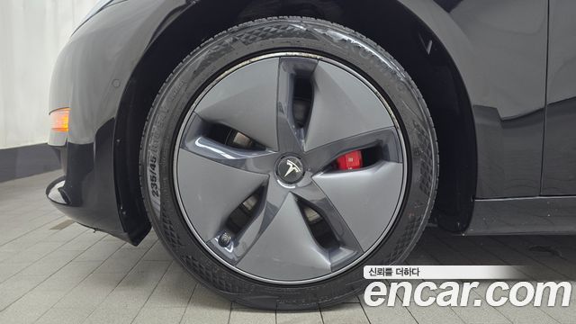 Tesla Model 3 Long Range AWD — пробег 81 382 км — фото 5 из 5
