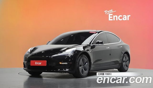 Tesla Model 3 Long Range AWD — пробег 81 382 км — фото 1 из 5