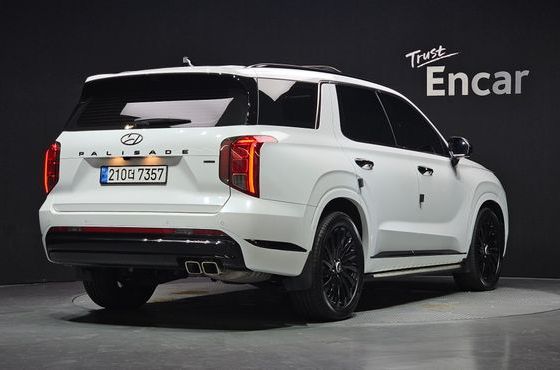 Hyundai Palisade Gasoline 3.8 4WD Calligraphy Black Edition — пробег 10 728 км — фото 2 из 5