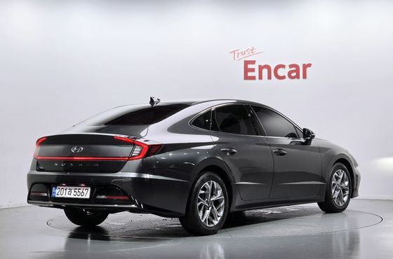 Hyundai Sonata 2.0 Premium Plus — пробег 108 474 км — фото 2 из 5