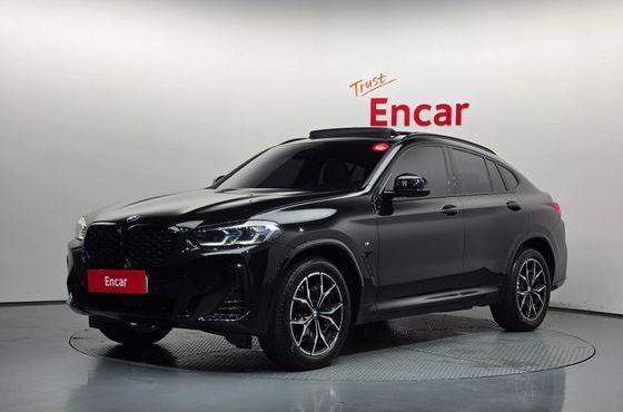 BMW X4 xDrive20i M Sports Pro — пробег 11 716 км — фото 1 из 5