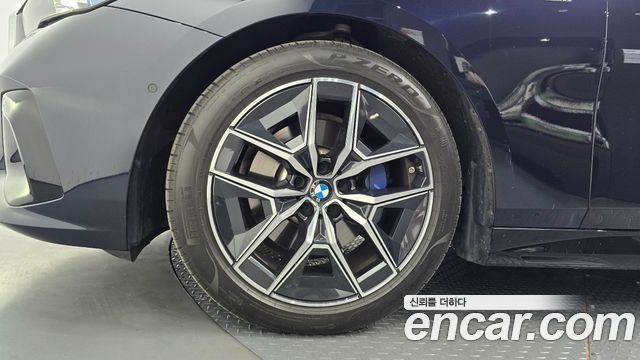 BMW 5-Series 520i M Sport — пробег 26 000 км — фото 5 из 5