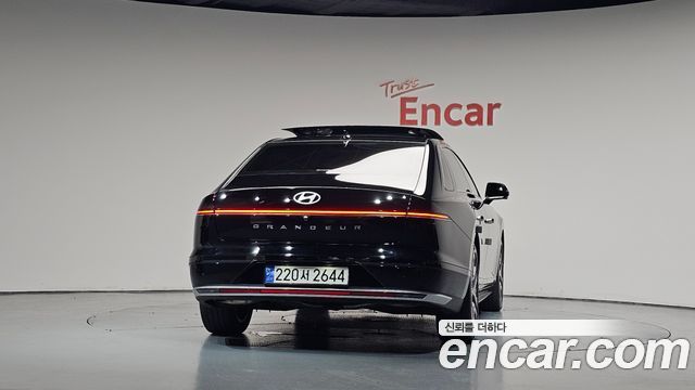 Hyundai Grandeur из Кореи Encar