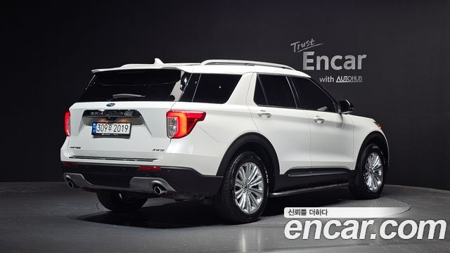 Ford Explorer 2.3 LimIted 4WD — пробег 136 884 км — фото 2 из 5