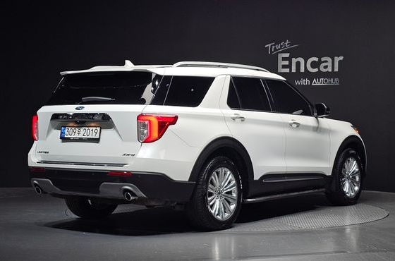 Ford Explorer 2.3 LimIted 4WD — пробег 136 884 км — фото 2 из 5