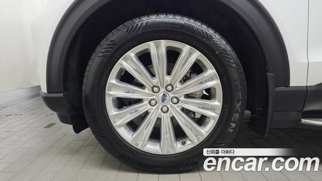 Ford Explorer 2.3 LimIted 4WD — пробег 136 884 км — фото 5 из 5