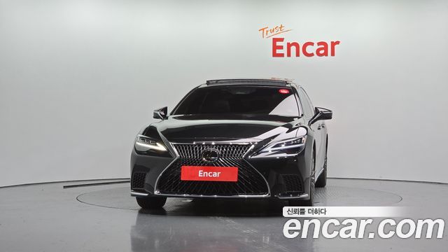 Lexus LS из Кореи Encar