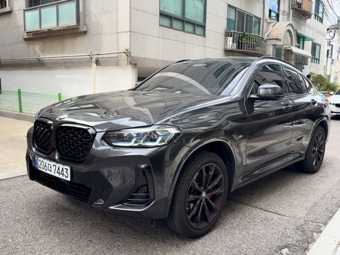 BMW X4 xDrive20i M Sports Pro — пробег 15 500 км — фото 1 из 5