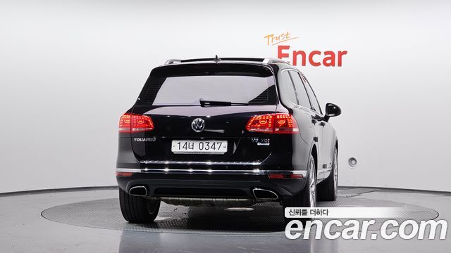 Volkswagen Touareg V6 3.0 TDI Bluemotion Premium 7P5 — пробег 237 696 км — фото 4 из 5