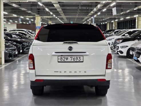 Ssangyong KORANDO Extreme 4WD — пробег 190 600 км — фото 3 из 5