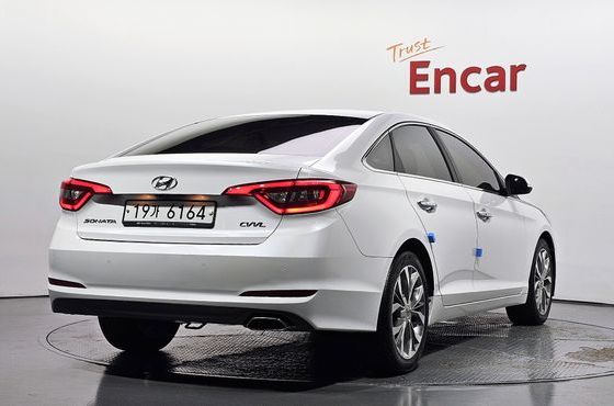 Hyundai Sonata 2.0 Smart — пробег 113 174 км — фото 2 из 5
