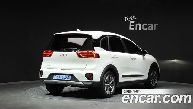 Kia Niro Earth — пробег 159 546 км — фото 2 из 5