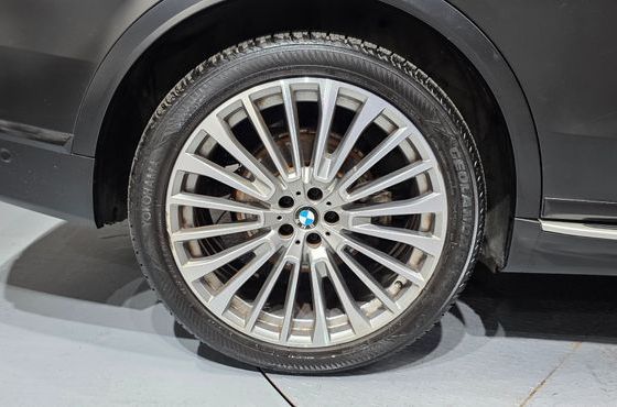 BMW X7 xDrive 30d Design Pure Excellent 6-Seater — пробег 70 454 км — фото 5 из 5
