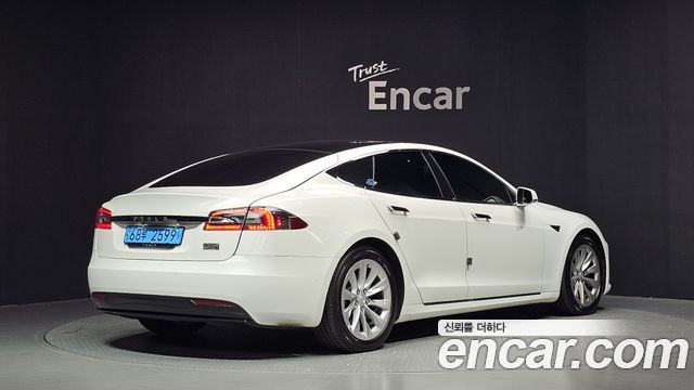 Tesla Model S из Кореи Encar