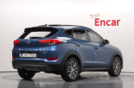 Hyundai Tucson Diesel 2.0 4WD Premium — пробег 122 678 км — фото 2 из 5