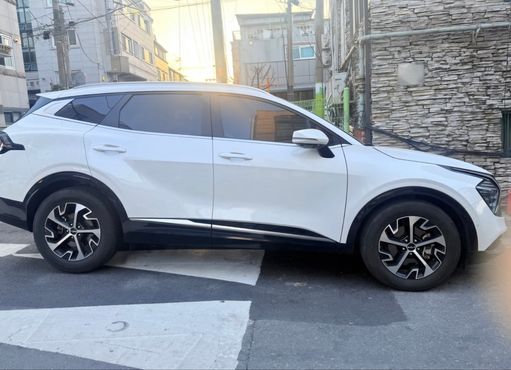 Kia Sportage HEV 1.6 2WD Signature — пробег 37 000 км — фото 1 из 5