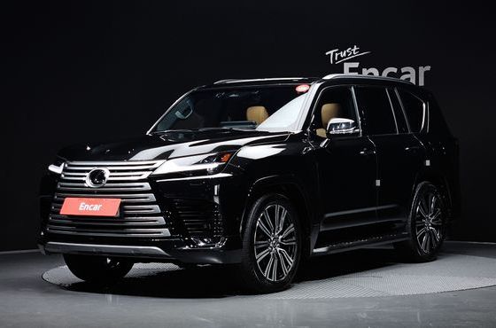 Lexus LX 700h Luxury — пробег 16 456 км — фото 1 из 5