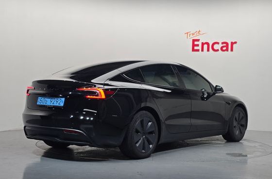 Tesla Model 3 RWD — пробег 23 705 км — фото 2 из 5