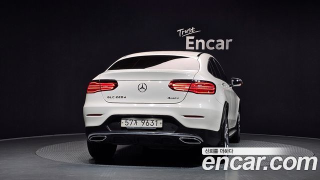 Mercedes-Benz GLC-Class GLC220 d 4MATIC Coupe — пробег 55 801 км — фото 4 из 5