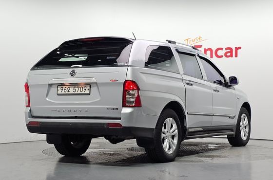 Ssangyong KORANDO 2.2 CX7 4WD Club — пробег 186 062 км — фото 2 из 5