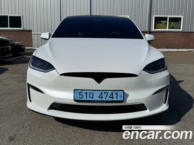 Tesla Model X AWD — пробег 4 247 км — фото 3 из 5