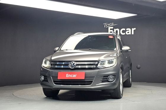 Volkswagen Tiguan 2.0 TDI Comfort 5N — пробег 216 929 км — фото 3 из 5