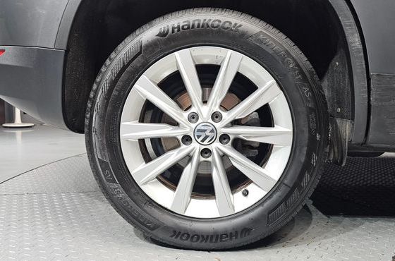 Volkswagen Tiguan 2.0 TDI Comfort 5N — пробег 216 929 км — фото 5 из 5