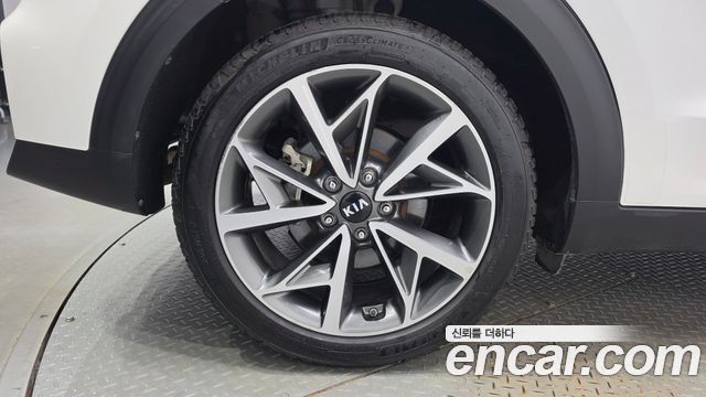 Kia Niro 1.6 HEV Noblesse Special — пробег 85 820 км — фото 5 из 5