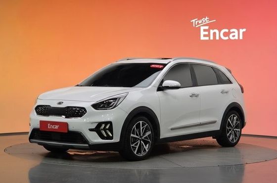 Kia Niro 1.6 HEV Noblesse Special — пробег 85 820 км — фото 1 из 5