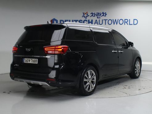 Kia Carnival 9-Seater Noblesse Special — пробег 93 221 км — фото 2 из 5