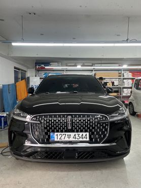 Lincoln Aviator 3.0 Reserve AWD — пробег 23 000 км — фото 1 из 5