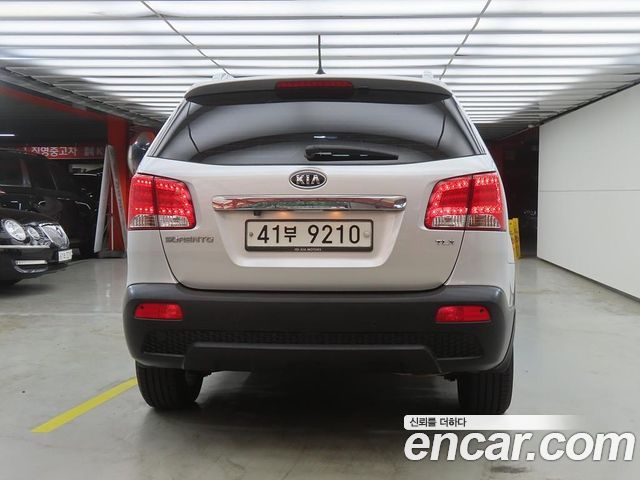 Kia Sorento Diesel 2.0 2WD TLX Premium — пробег 151 585 км — фото 3 из 5