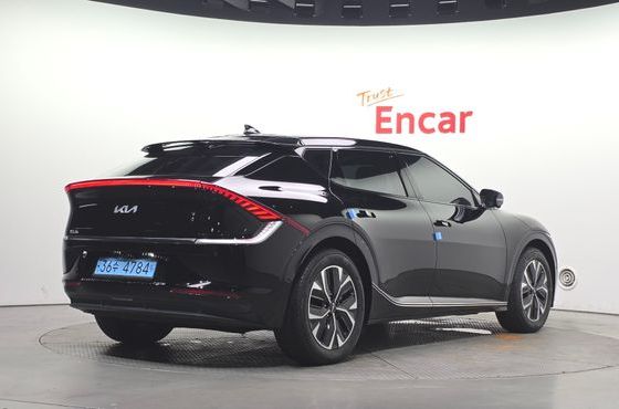 Kia EV6 Long Range Earth — пробег 35 499 км — фото 2 из 5