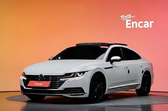 Volkswagen Arteon 2.0 TDI Prestige — пробег 102 215 км — фото 1 из 5