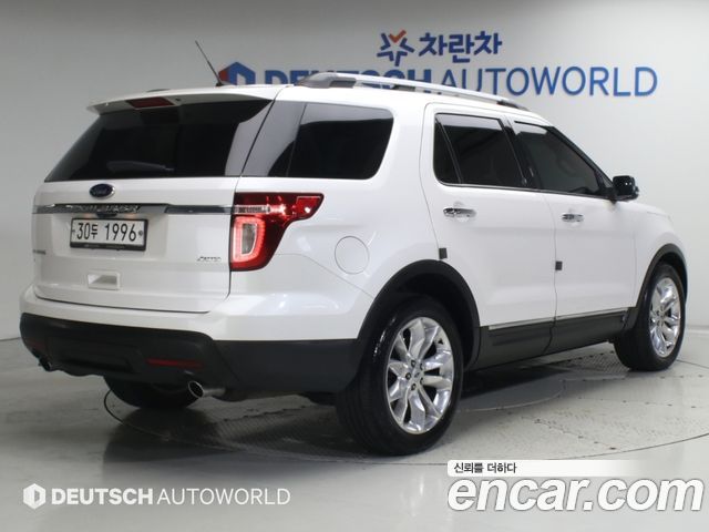Ford Explorer 3.5 Limited 4WD 5th — пробег 101 800 км — фото 2 из 5
