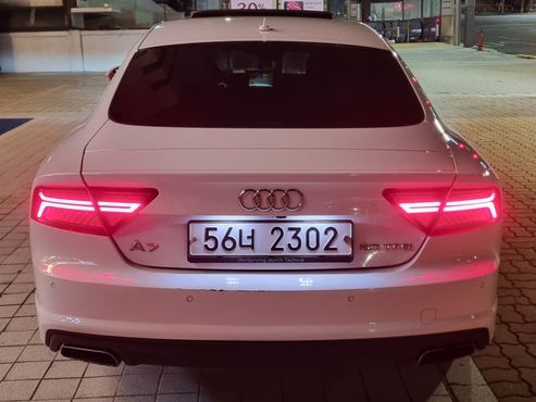 Audi A7 3.0 TFSI Quattro Dynamic 4G — пробег 230 000 км — фото 3 из 5