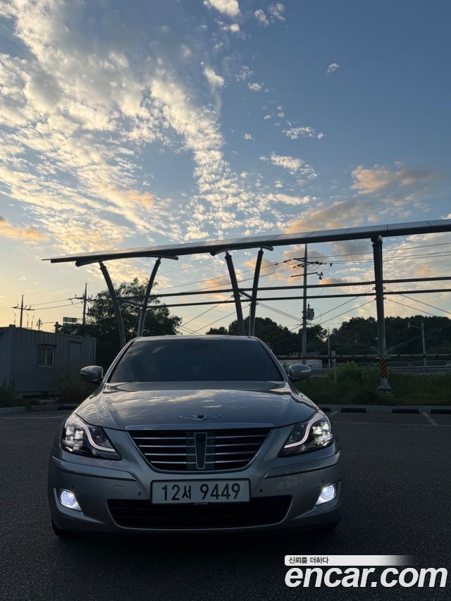 Hyundai Genesis из Кореи Encar