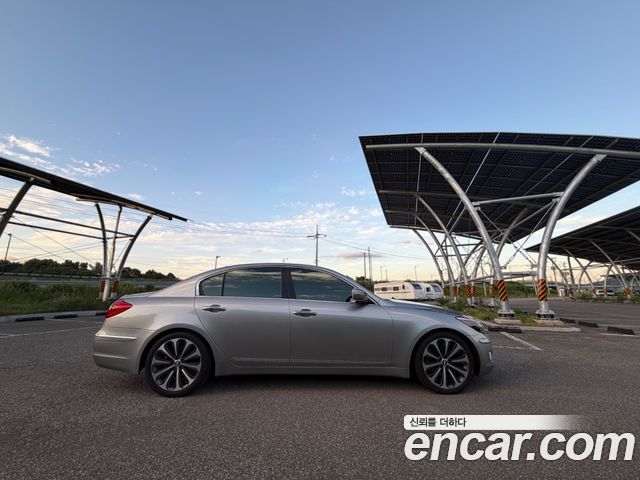 Hyundai Genesis из Кореи Encar
