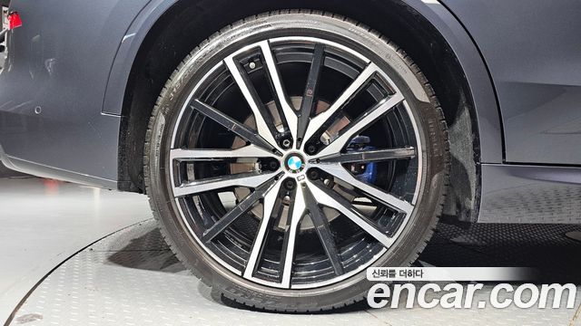 BMW X5 M50i — пробег 47 541 км — фото 5 из 5