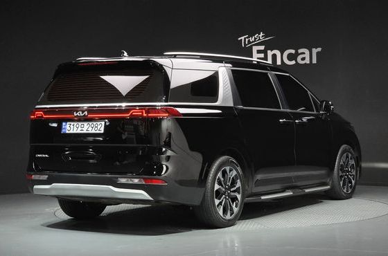 Kia Carnival Gasoline 9-Seater Prestige — пробег 28 517 км — фото 2 из 5