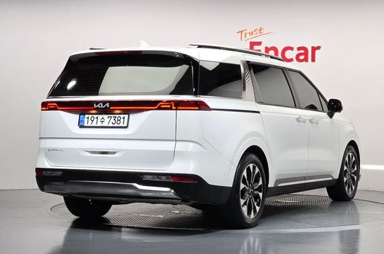 Kia Carnival Gasoline 7-Seater Signature — пробег 21 964 км — фото 2 из 5