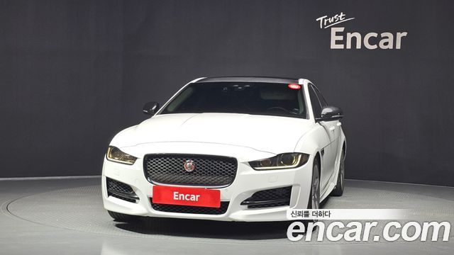 Jaguar XE 20d R-Sport — пробег 149 563 км — фото 1 из 5